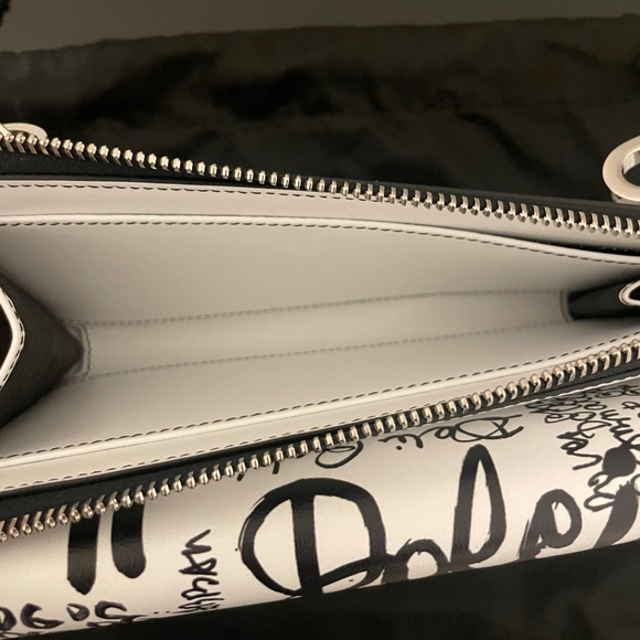 Dolce & Gabbana Graffiti Print Leather Crossbody Bag - Picture 8 of 15